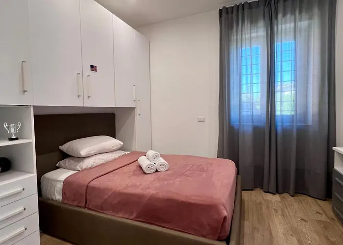 Zoelia Casilina House